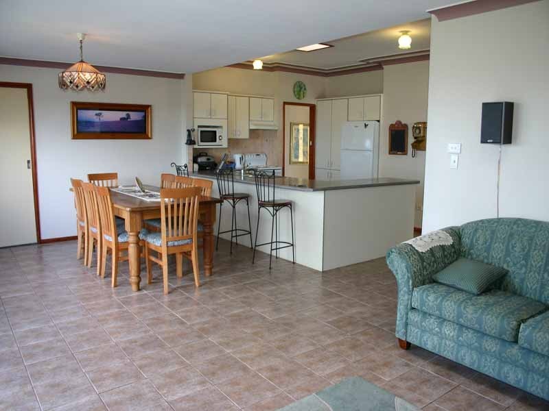 70 Merlin Street, The Oaks NSW 2570