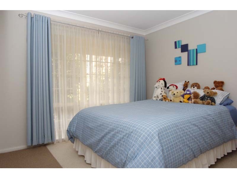 29 Sickles Drive, Grasmere NSW 2570