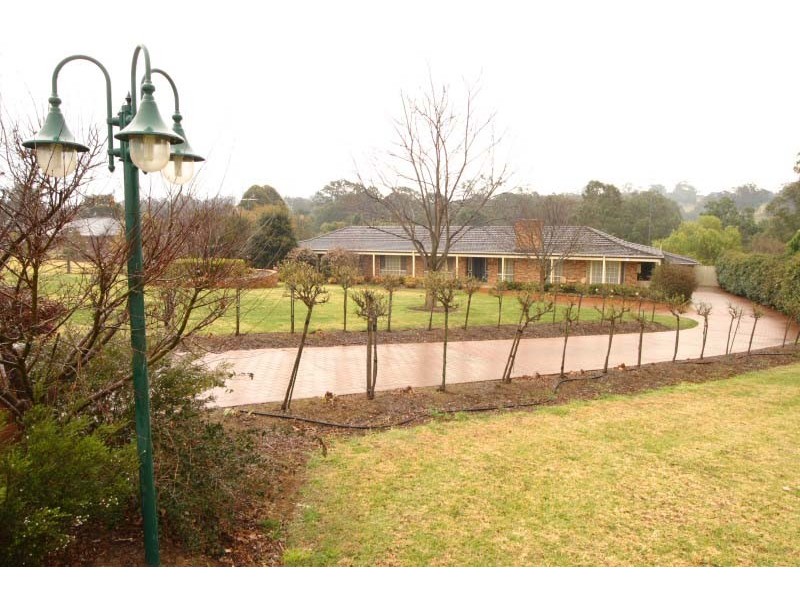 29 Sickles Drive, Grasmere NSW 2570