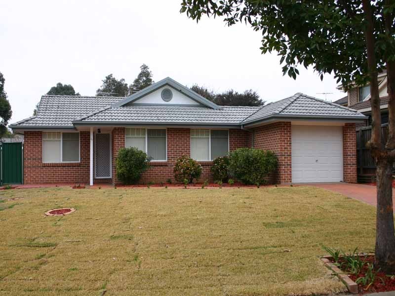 12 John Hunter Grove, Mount Annan NSW 2567