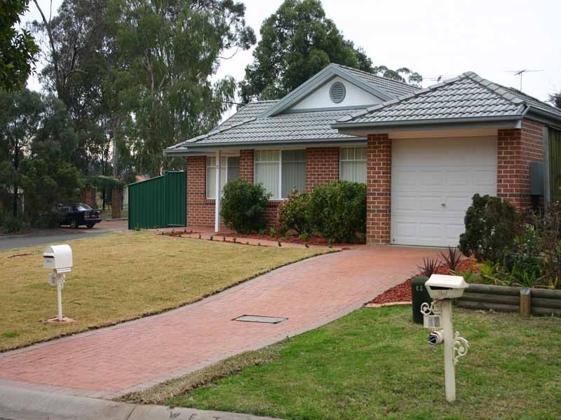 12 John Hunter Grove, Mount Annan NSW 2567