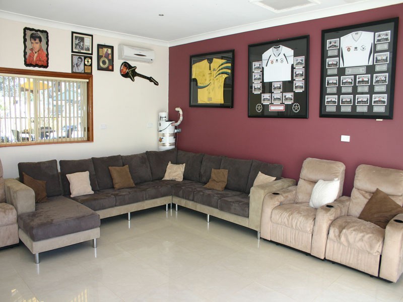 20 Greendale Road, Bringelly NSW 2556