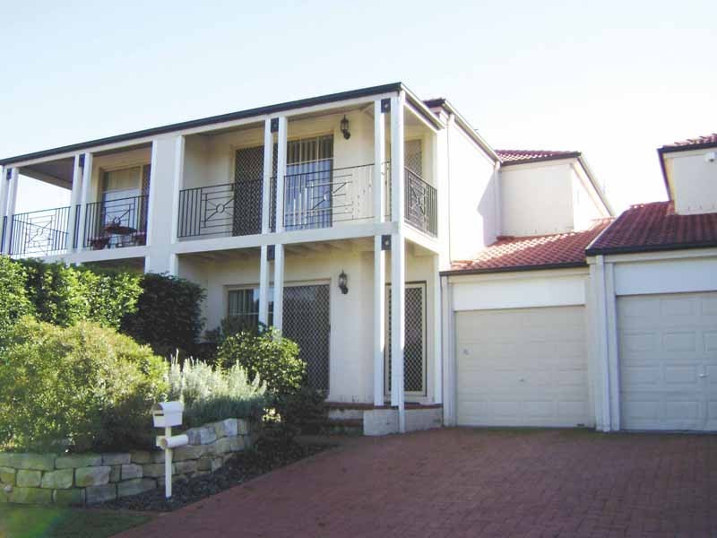 10/181 Waterworth Drive, Mount Annan NSW 2567