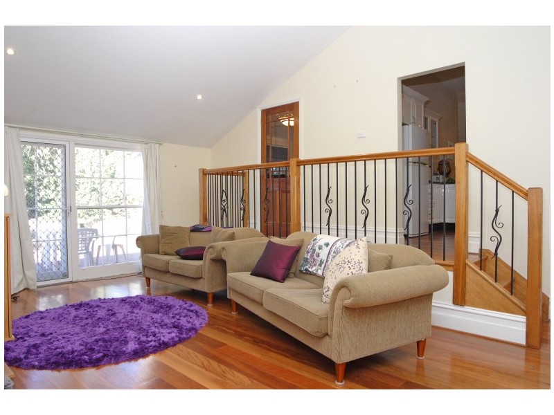8 Kylie Place, Camden South NSW 2570