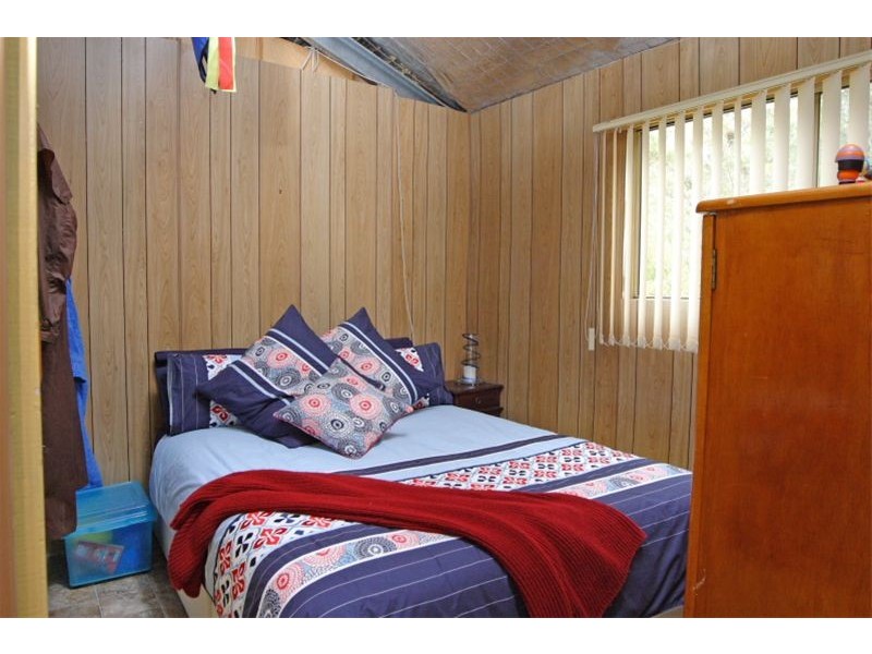 34 Yallah Street, Belimbla Park NSW 2570