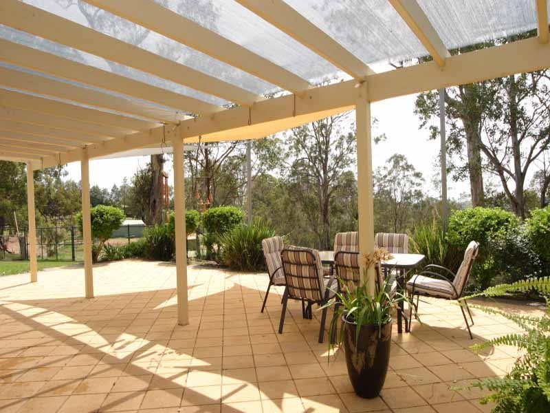 15 Hardwicke Street, The Oaks NSW 2570