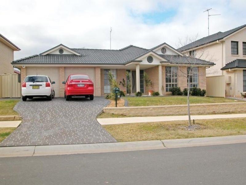 11 Bradley Drive, Harrington Park NSW 2567