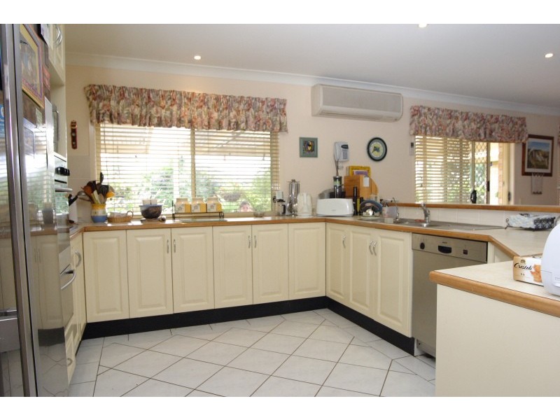 2 Baldwin Close, Ellis Lane NSW 2570