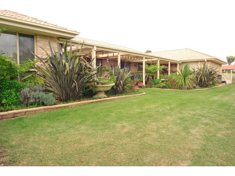 2 Baldwin Close, Ellis Lane NSW 2570