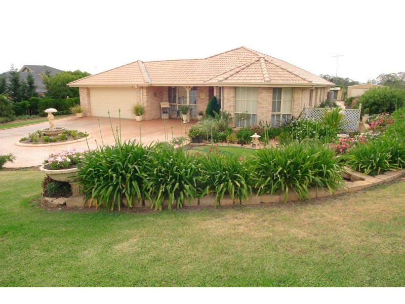 2 Baldwin Close, Ellis Lane NSW 2570