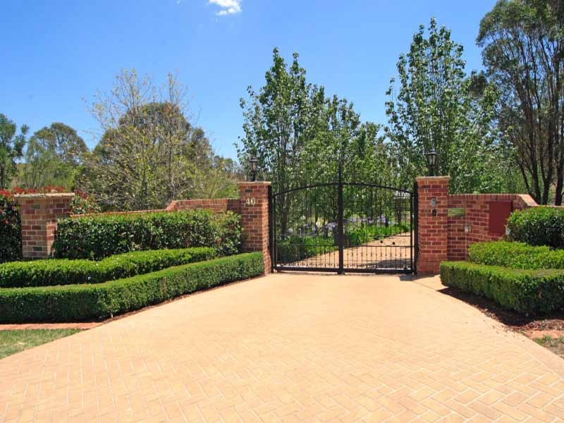40 Inverary Close, Razorback NSW 2571