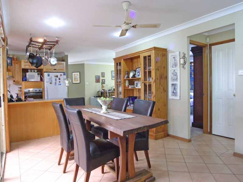 8 Irwin Court, Narellan Vale NSW 2567
