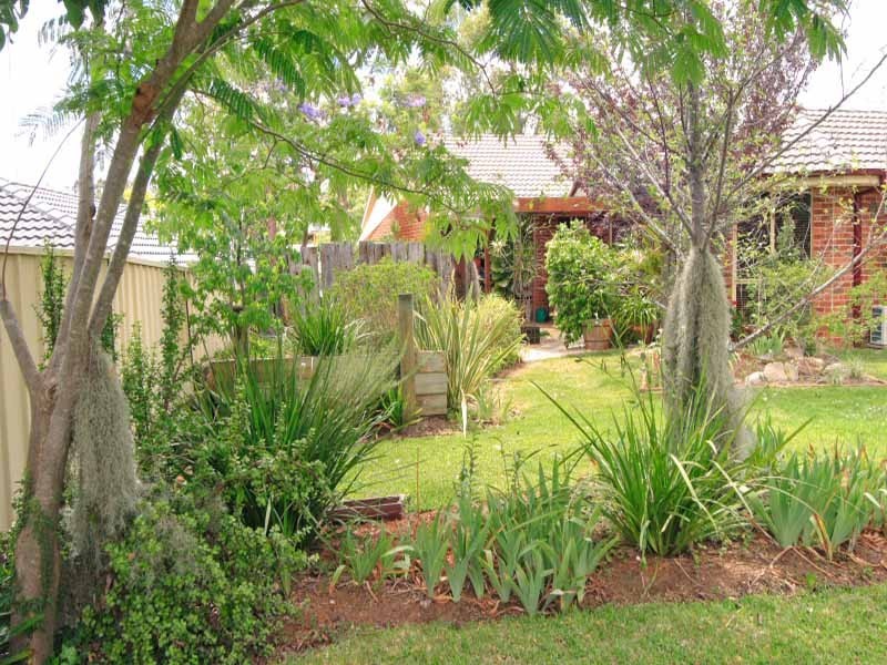 8 Irwin Court, Narellan Vale NSW 2567