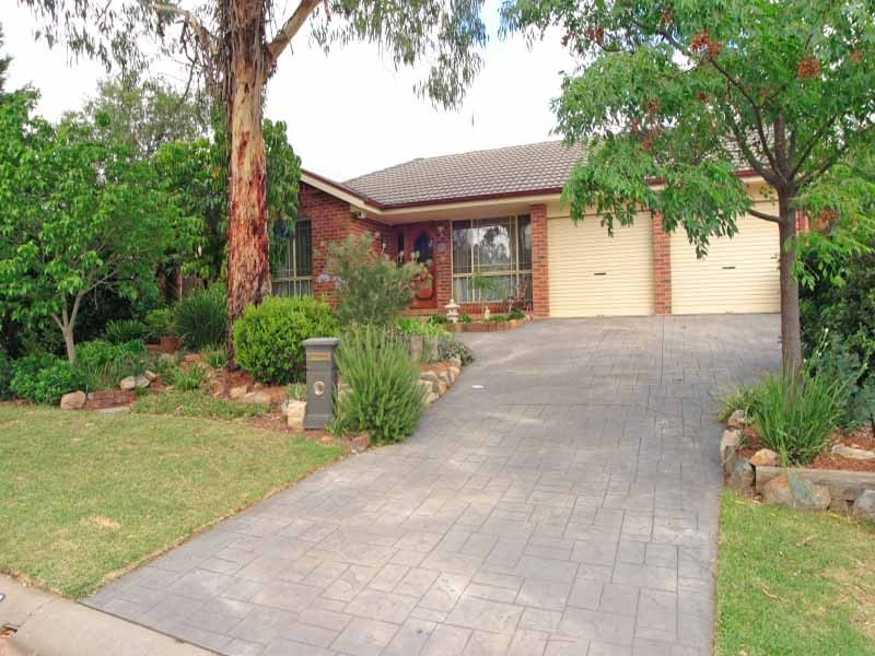8 Irwin Court, Narellan Vale NSW 2567