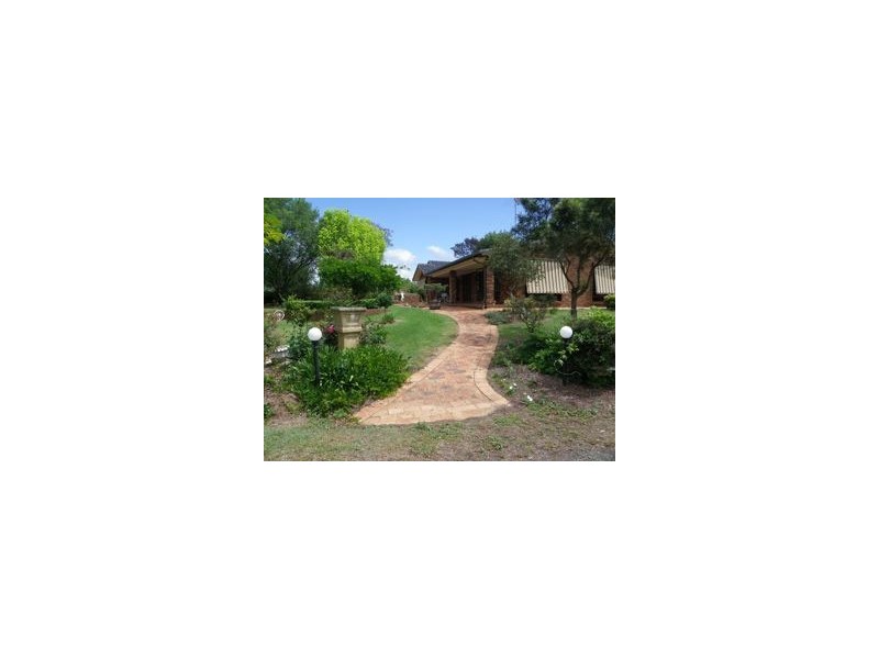40 Fosters Lane, Mount Hunter NSW 2570