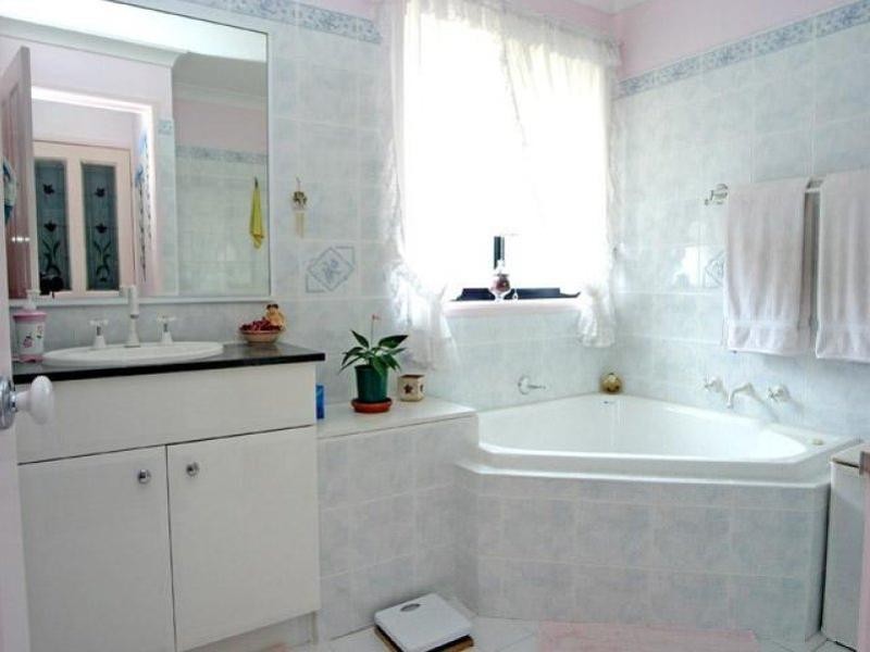 7 Glenrowan Drive, Harrington Park NSW 2567