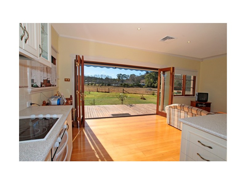 4 Menangle Street (West), Picton NSW 2571