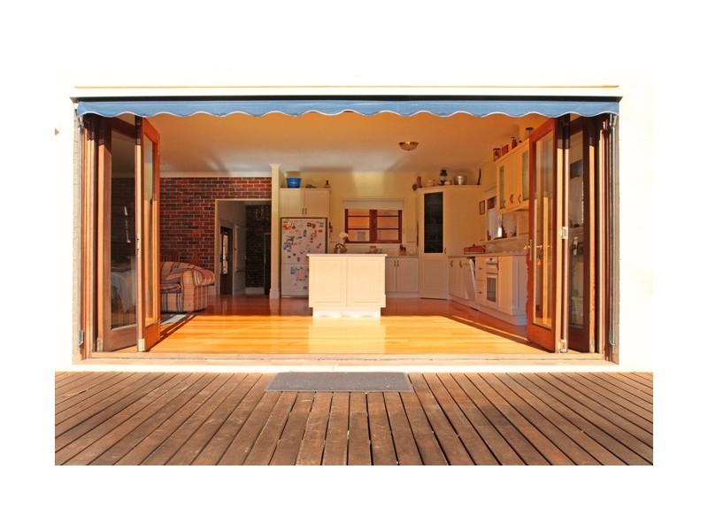 4 Menangle Street (West), Picton NSW 2571