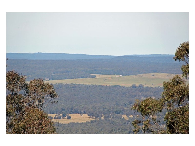 219 Donalds Range Road, Razorback NSW 2571