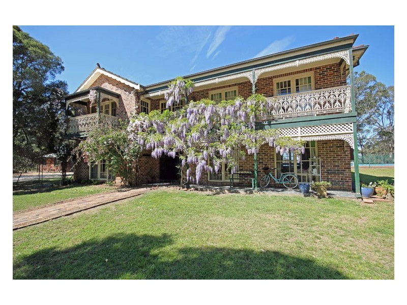 219 Donalds Range Road, Razorback NSW 2571