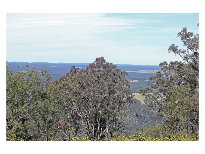 219 Donalds Range Road, Razorback NSW 2571