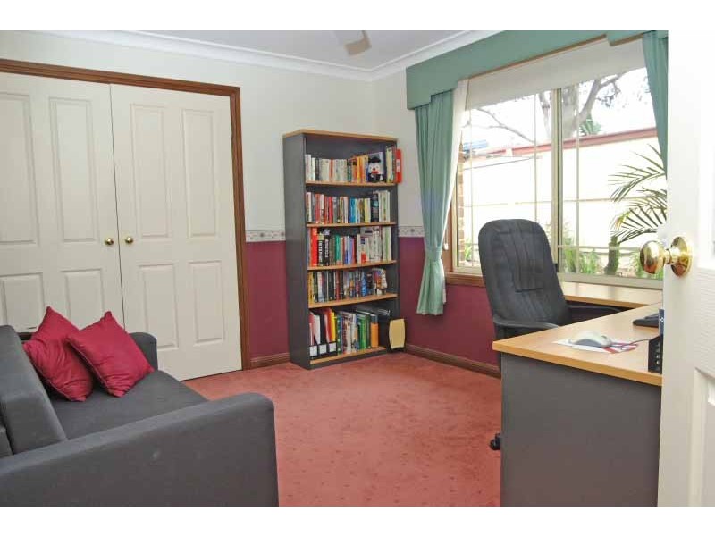 50 Liquidamber Drive, Narellan Vale NSW 2567