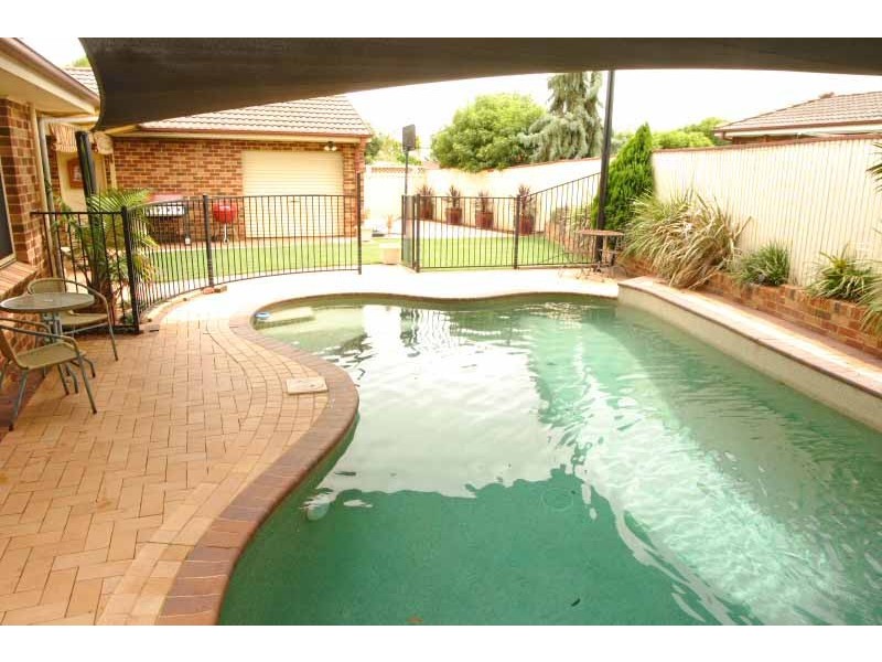 50 Liquidamber Drive, Narellan Vale NSW 2567