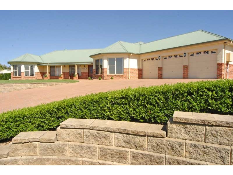 4.200 Mount Hercules Road, Razorback NSW 2571