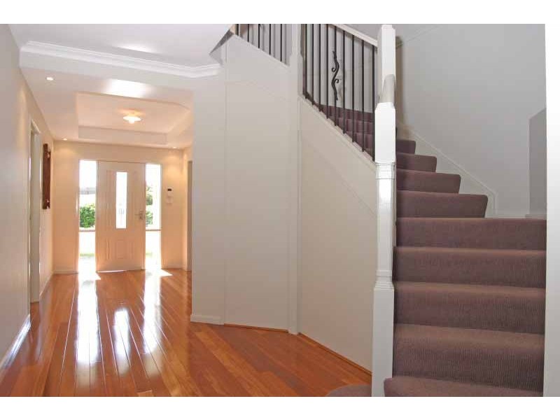 8 Jackey Drive, Camden Park NSW 2570