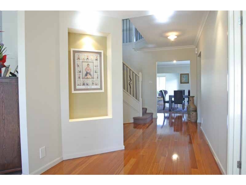 8 Jackey Drive, Camden Park NSW 2570