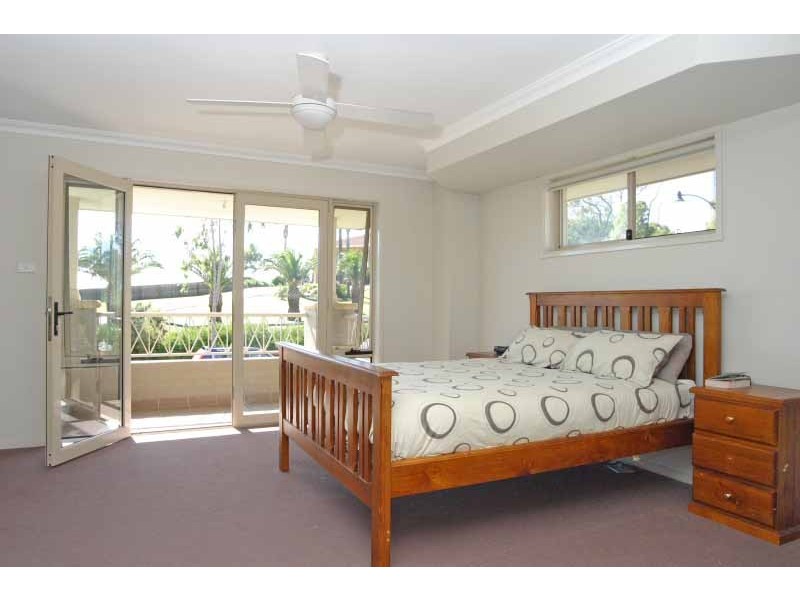 8 Jackey Drive, Camden Park NSW 2570