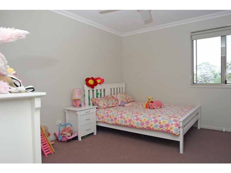 8 Jackey Drive, Camden Park NSW 2570