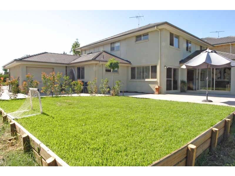 8 Jackey Drive, Camden Park NSW 2570