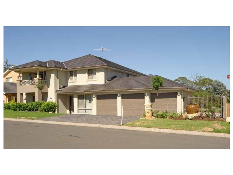 8 Jackey Drive, Camden Park NSW 2570