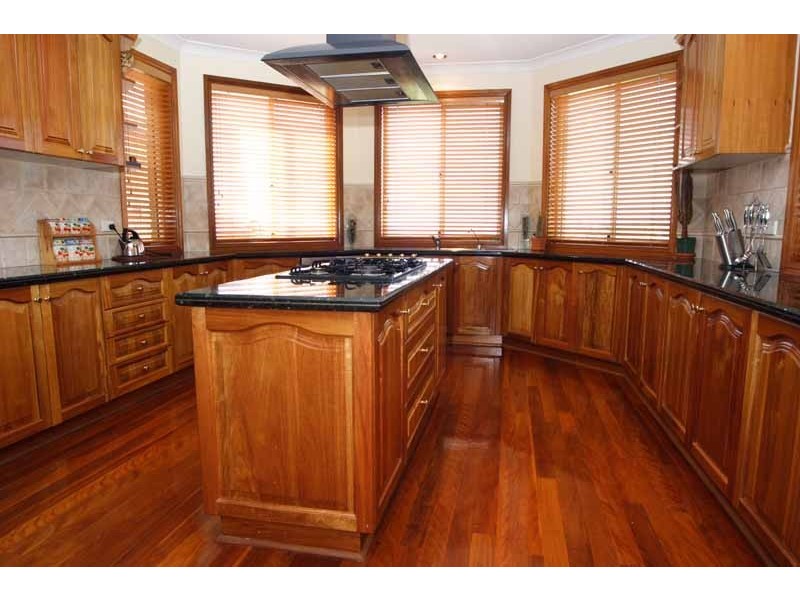 35 Nepean Towers Avenue, Glen Alpine NSW 2560