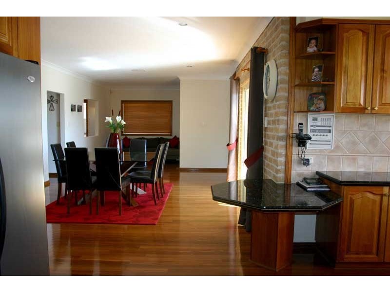 35 Nepean Towers Avenue, Glen Alpine NSW 2560