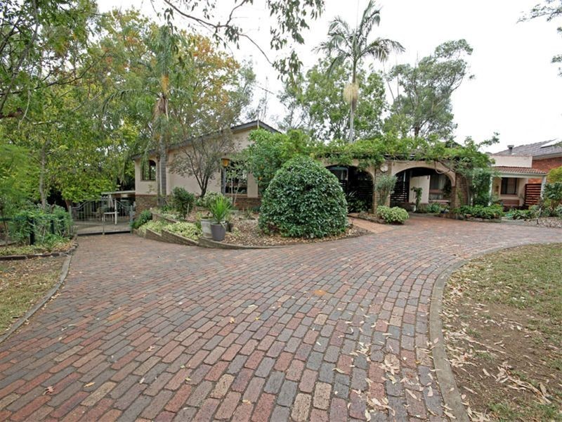 19 Forrest Crescent, Camden NSW 2570