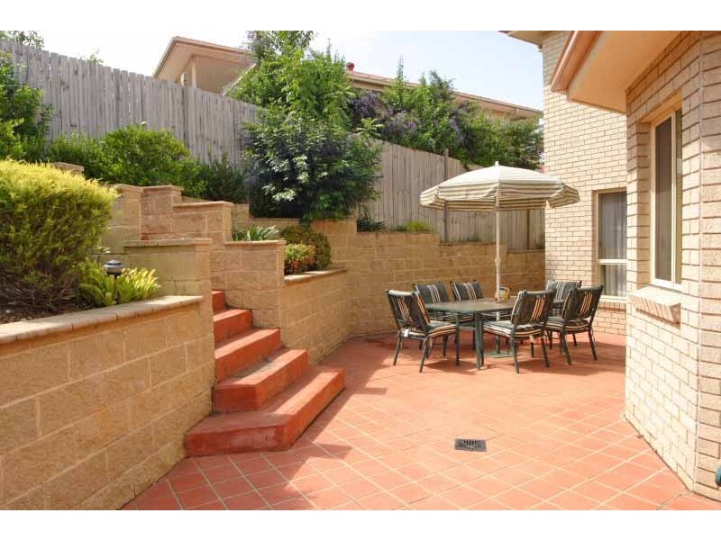 5 Rebellion Place, Macquarie Links NSW 2565