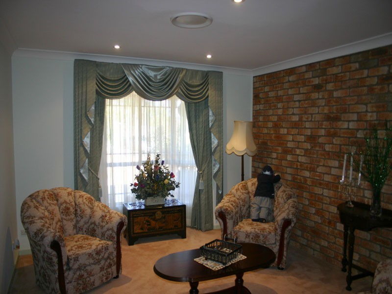 2 Yallambi Street, Picton NSW 2571