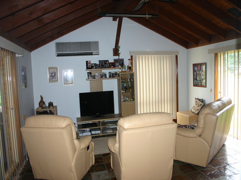 13 Mooresfield Lane, Ellis Lane NSW 2570