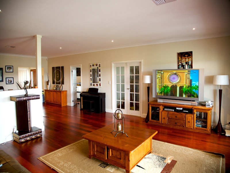 1 Burragorang Road, Cawdor NSW 2570