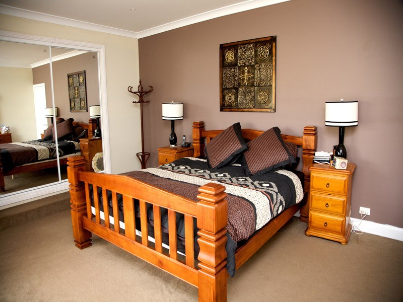 1 Burragorang Road, Cawdor NSW 2570