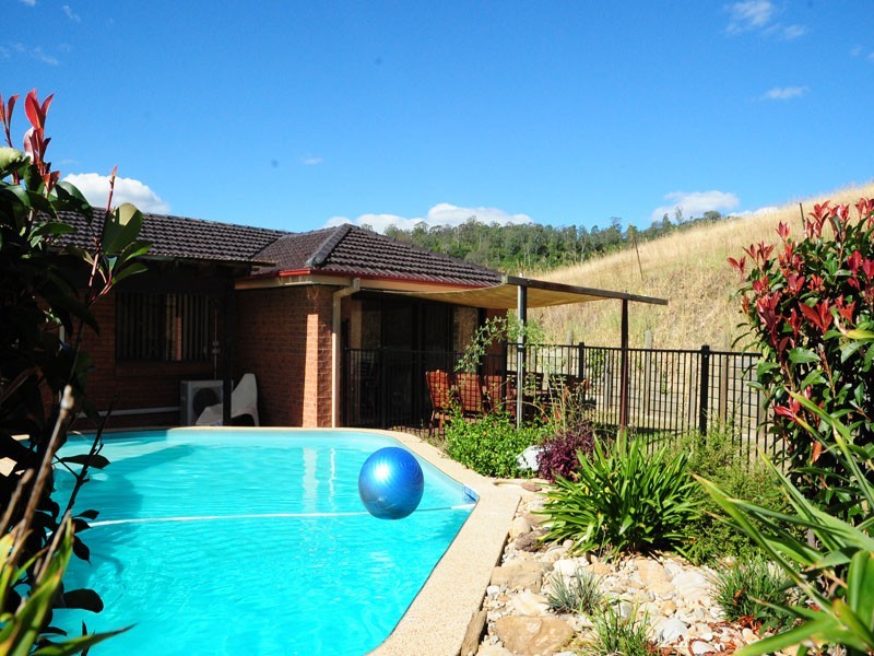 415 Calf Farm Road, Mount Hunter NSW 2570