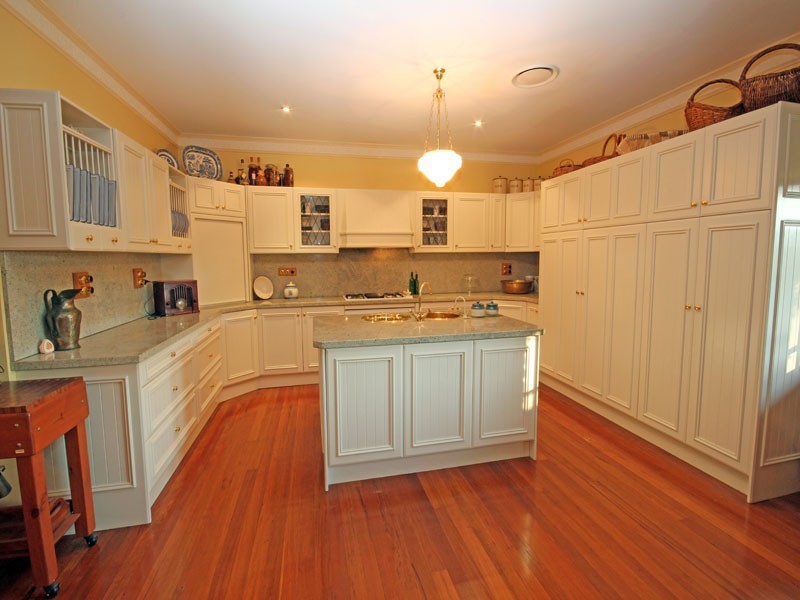 14  Camelot Close, Kirkham NSW 2570