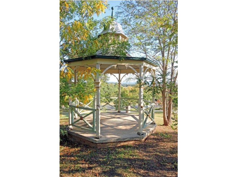 14  Camelot Close, Kirkham NSW 2570