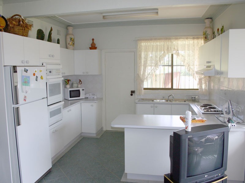 20 Edinburgh Road, Tahmoor NSW 2573