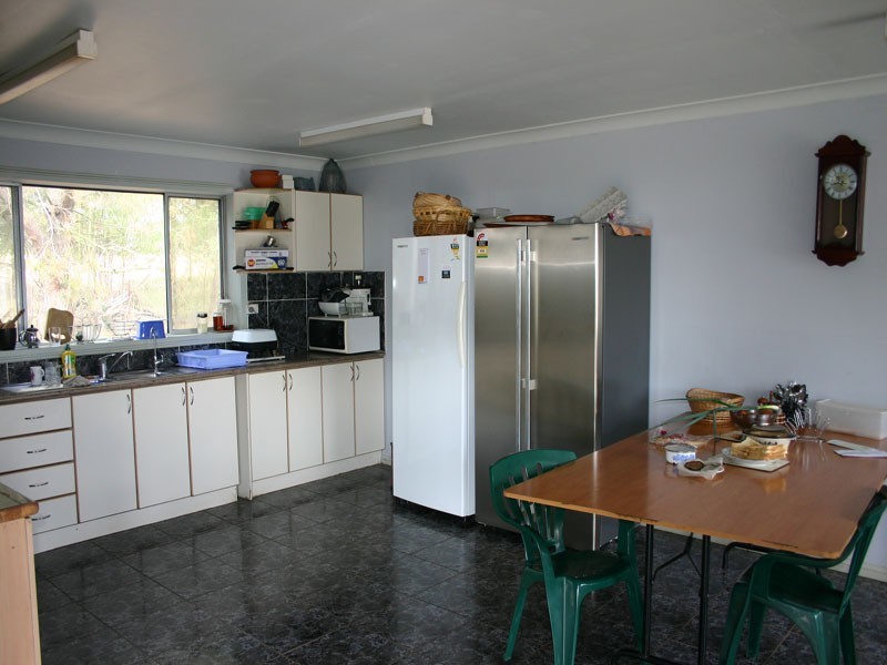 20 Edinburgh Road, Tahmoor NSW 2573