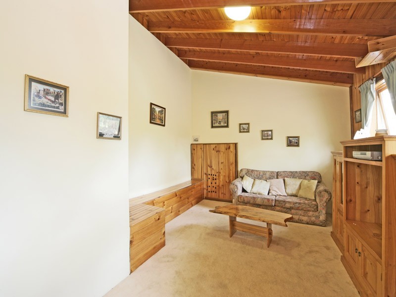 9 Mitchell Place, Douglas Park NSW 2569