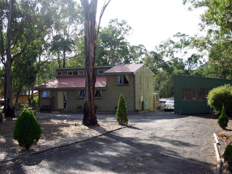 9 Mitchell Place, Douglas Park NSW 2569