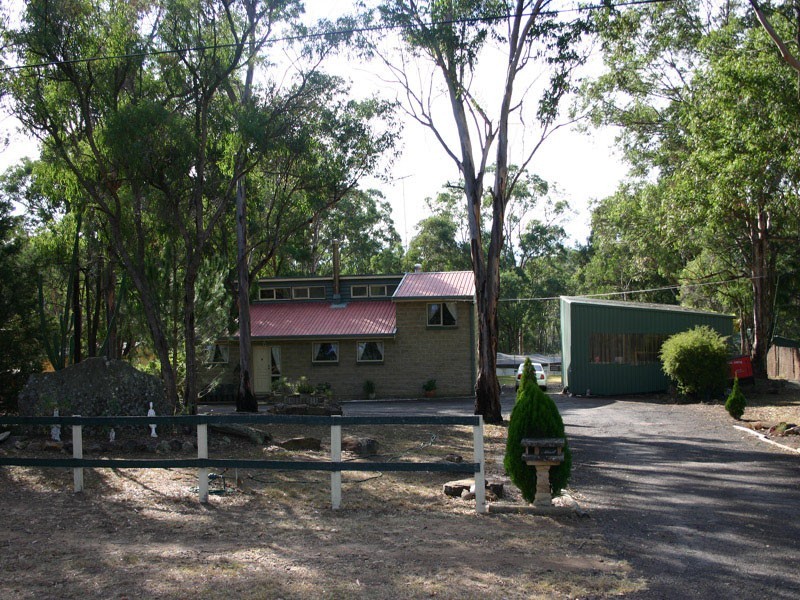 9 Mitchell Place, Douglas Park NSW 2569